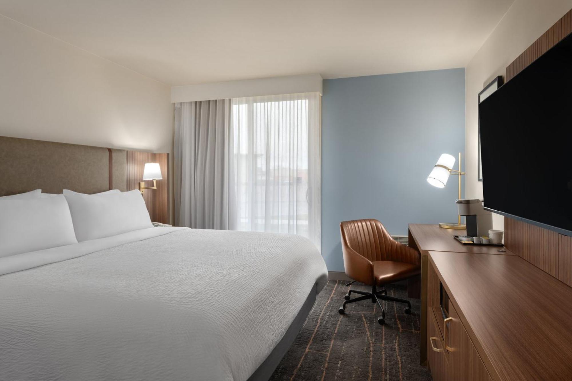 Holiday Inn Ontario, An Ihg Hotel Bagian luar foto